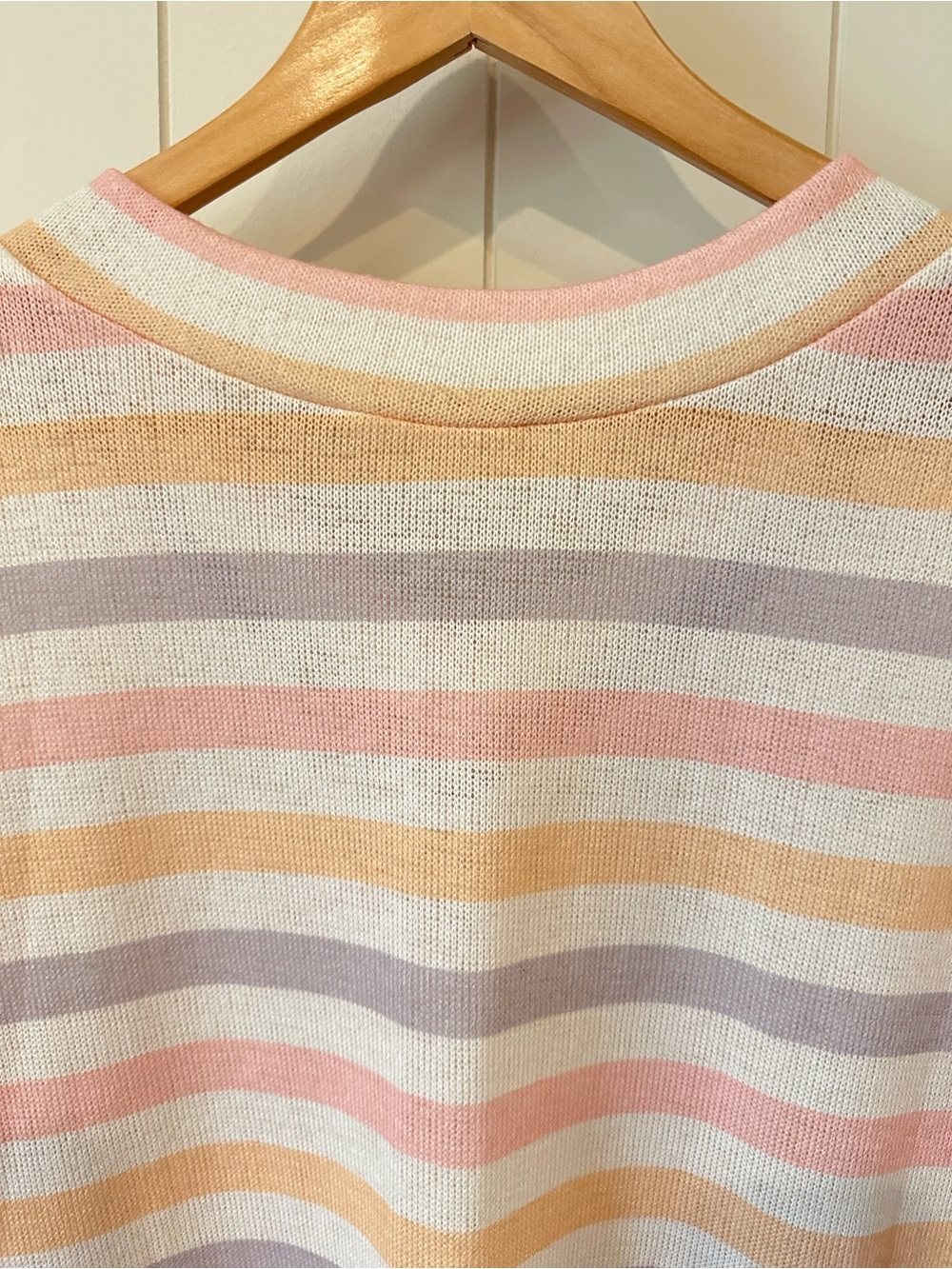 Bombom Women’s Striped V‑Neck Knit Top Size Medium Pink Yellow Purple Cream - Picture 8 of 10
